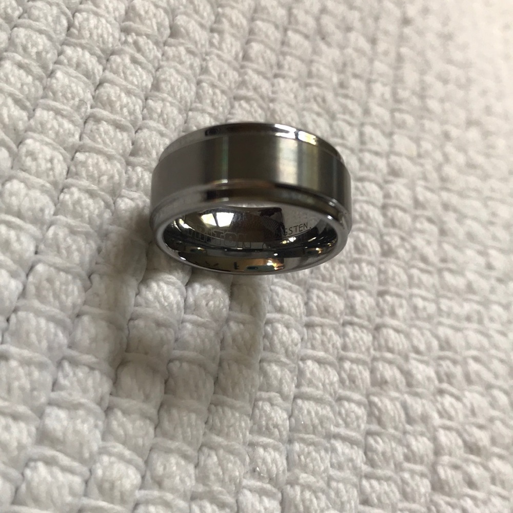 Triton tungsten carbide ring